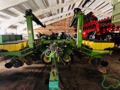 Сівалка John Deere, 24 ряда (Джон Дір)