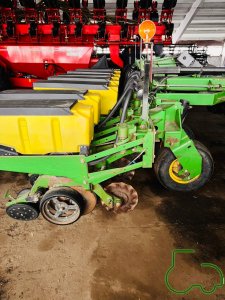 Сівалка John Deere, 24 ряда (Джон Дір)