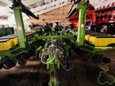 Сівалка John Deere, 24 ряда (Джон Дір)