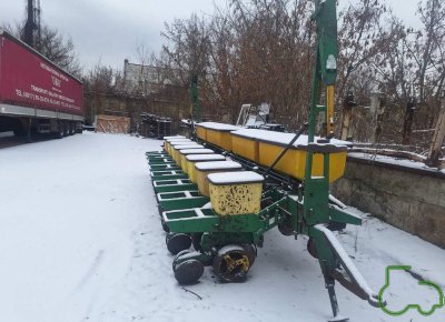 Сівалка John Deere 7000 (Джон Дір)