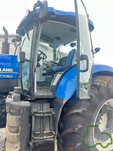 Трактор New Holland T7060 (Нью Холанд)