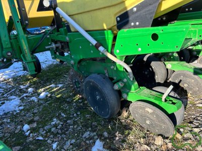 Сівалка John Deere 1785 (Джон Дір)