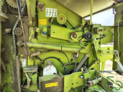 Прес підбирач Class Rollant 250 (Клас Ролантд)