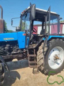 Трактор МТЗ 1221.2