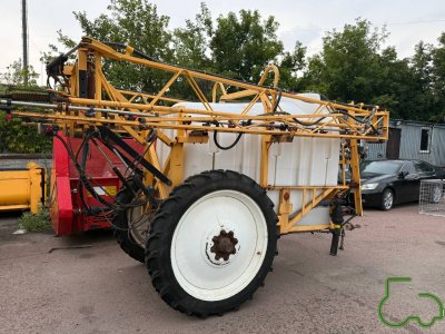 Обприскувач Богуслав 18м.